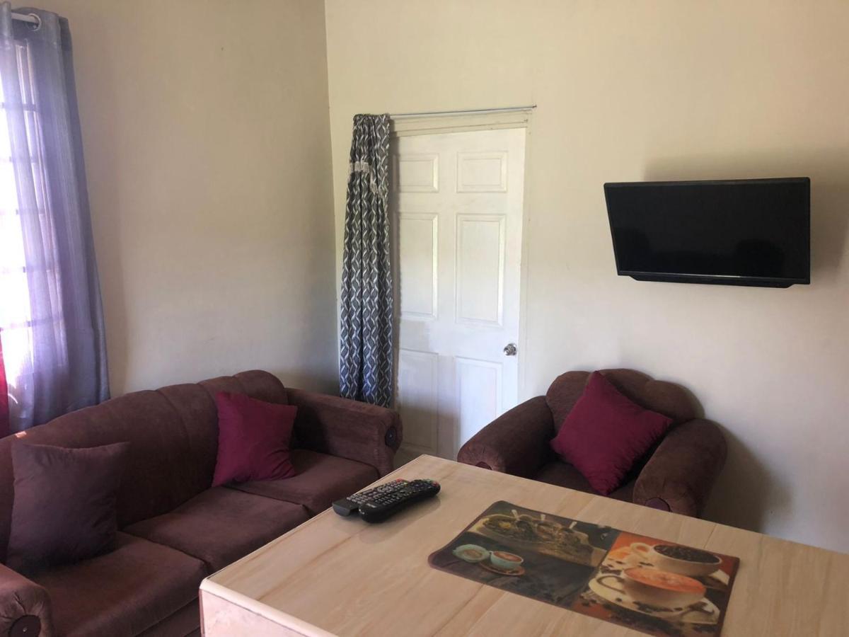 Apartmentswestvillage 2Bedroom Montego Bay Eksteriør billede